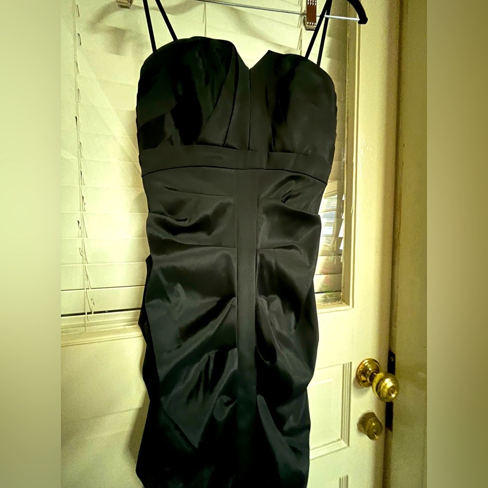 Xscape Strapless Ruched Front Dress 4 NWT